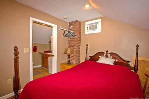 31 Wells Rd, Granby CT  06035-1604 exterior