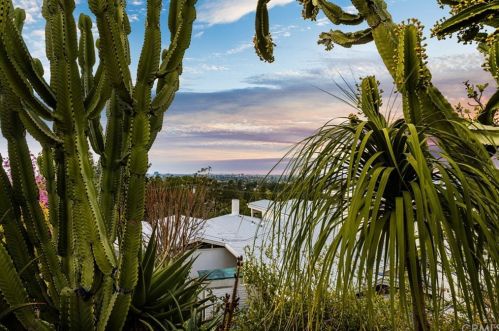 1451 Foothill Blvd, Santa Ana CA 92705-2511 exterior