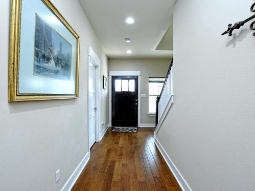 1722 Leander St, Georgetown, TX 78626-7823