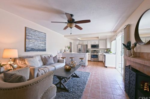 7659 Paseo Laredo, Anaheim, CA 92808-1047
