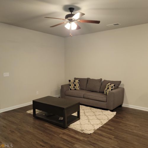 104 White Mountain Pass, Mcdonough, GA 30252-3129