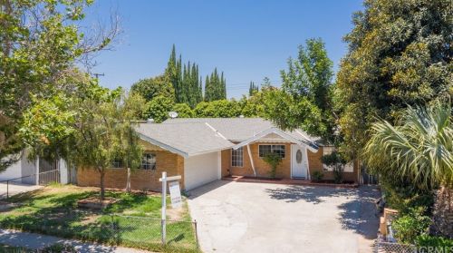 3325 Charlaine St, Santa Ana, CA 92704-1417