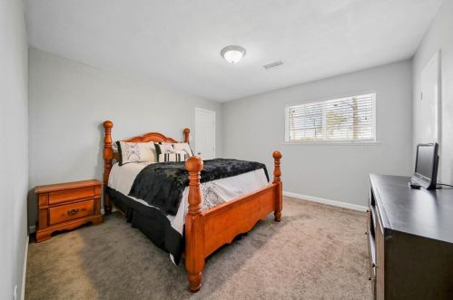 1100 Chateau Wood Pkwy Dr, Conroe TX  77385-9773 exterior