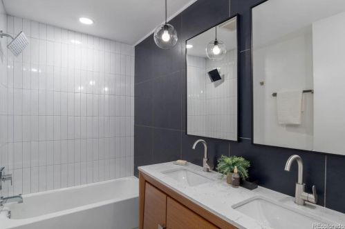 28 Maple Ave, Denver CO  80223-1839 exterior