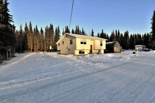 33300 Woody St, Soldotna, AK 99669-9336