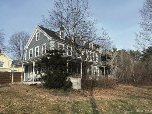 37 High St, Sumner, ME 04220-4401