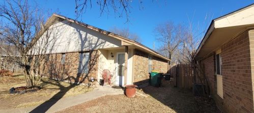 1101 Suburban St, Cedar Hill, TX 75104-3256