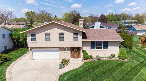 1116 Plate Dr, Palatine, IL 60074-7259