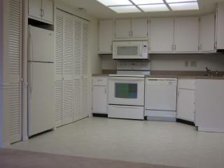 643 Green Jade Dr, Fenton, MO 63026-6585