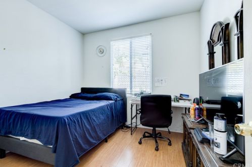 730 Halliday St, Anaheim CA  92804-3129 exterior