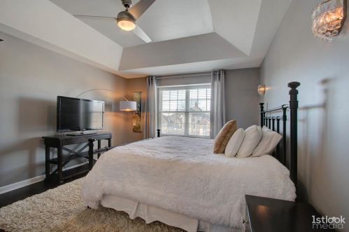 4109 Royal Mews Cir, Naperville IL  60564-7174 exterior