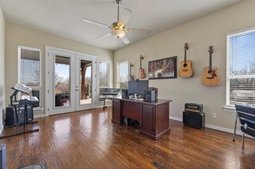 7662 Ben Day Murrin Rd, Fort Worth TX  76126-9384 exterior