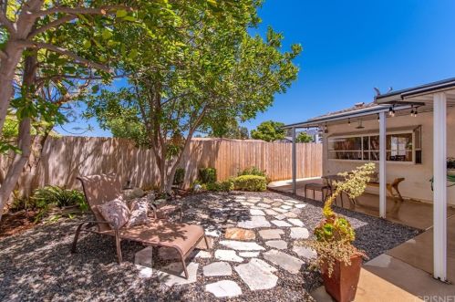 1755 Emory Ave, Simi Valley CA 93063-5005 exterior