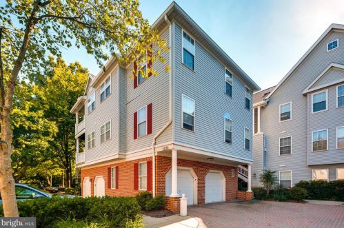 5824 Wyndham Cir, Columbia MD  21044-3188 exterior