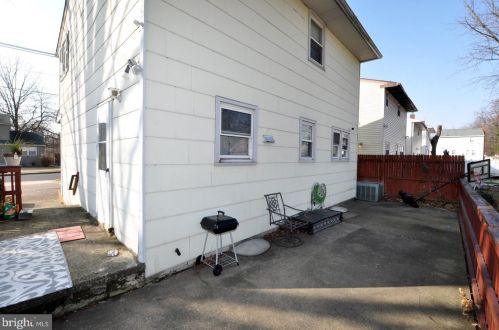 2532 41 St, Camden NJ 08105-2628 exterior