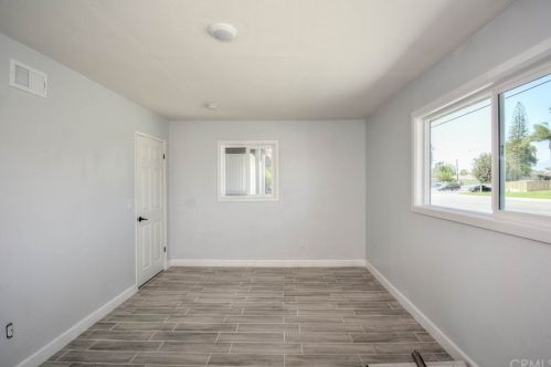 10440 Hole Ave, Riverside CA  92505-1620 exterior