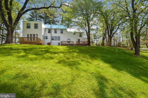 20209 St Louis Rd, Purcellville, VA 20132-4905