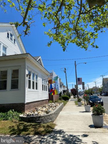 7103 Ventnor Ave, Atlantic City, NJ 08406-1922
