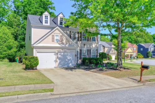 200 Castleton Ct, Holly Springs, GA 30189-7190