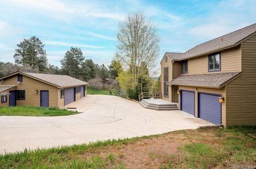 8510 Mariposa Dr, Morrison, CO 80465-2424
