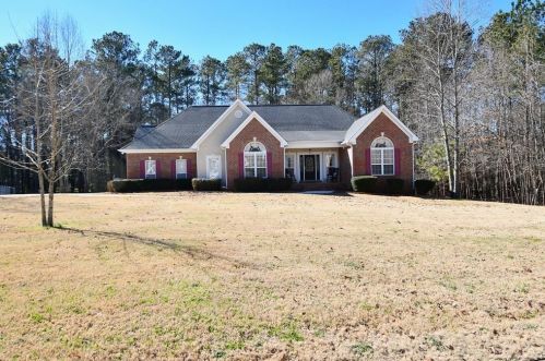 142 Greenfield Ct, Carrollton, GA 30116-4718