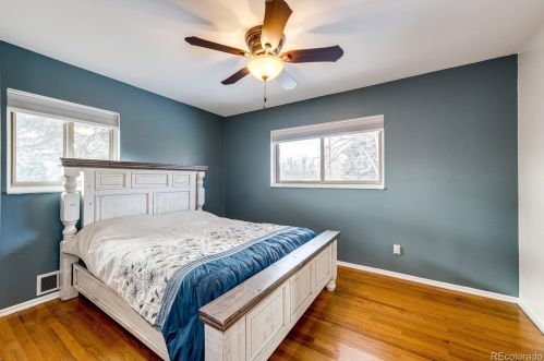 4070 Dartmouth Ave, Denver CO  80222-6861 exterior