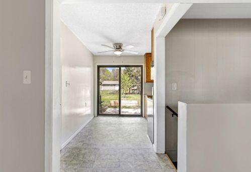 2329 Cedar Ave, Saint Paul MN  55110-4430 exterior