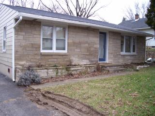 2420 Broadview Dr, Blmgtn IN  47403-3301 exterior