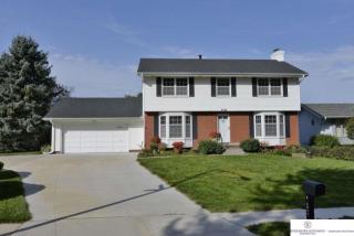 2524 138th St, Omaha, NE 68144-2452