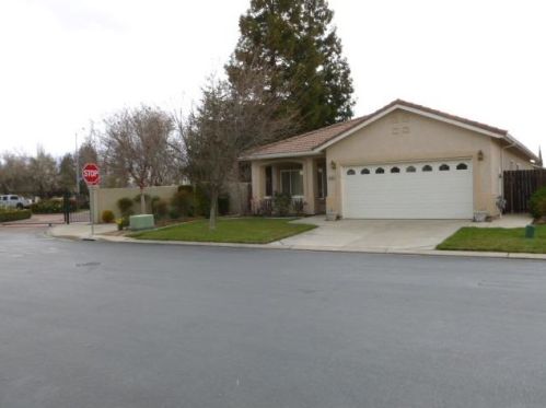 3400 Spring Garden Dr, Turlock, CA 95382-9722