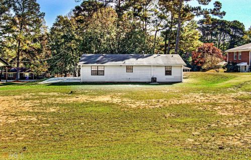 55 Pinehurst Dr, Stockbridge GA  30281-3844 exterior