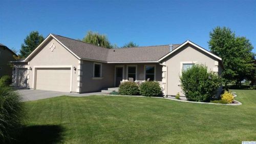 4 Jasper Ct, Pasco, WA 99301-3280