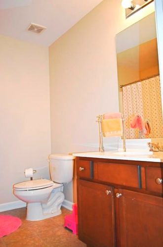 424 Fernbay Dr, Atlanta GA  30331-8956 exterior