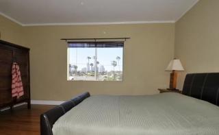 1911 Scott Ave, Los Angeles CA  90026-2539 exterior