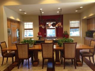 744 Turtle Crest Dr, Irvine CA  92603-1014 exterior