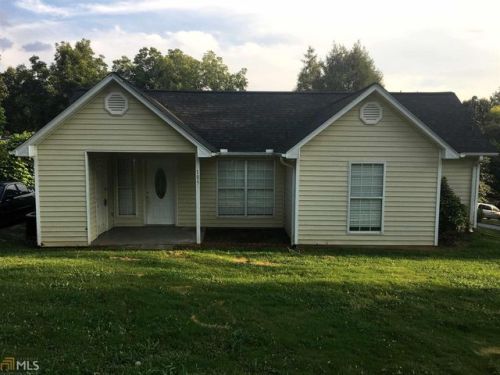 105 Highland Ave, Toccoa, GA 30577-2209