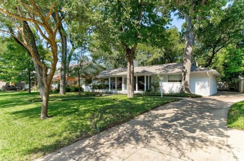 3109 Spanish Oak Dr, Fort Worth, TX 76109-2054