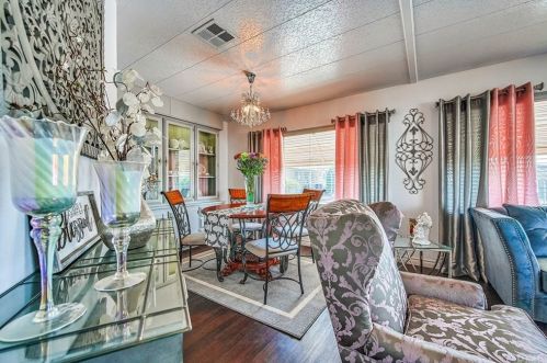 1400 13th St, Upland CA 91786-2966 exterior