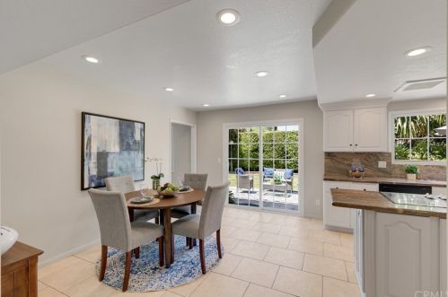 2929 Hempstead Rd, Anaheim CA  92806-4008 exterior