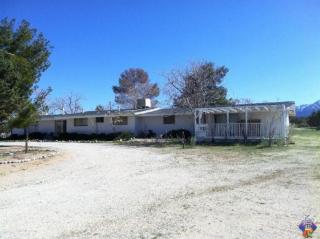 12142 Avenue X8, Pearblossom, CA 93553-3462
