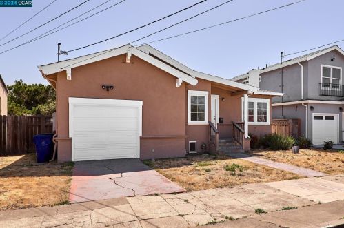 542 37th St, Richmond, CA 94804-4205