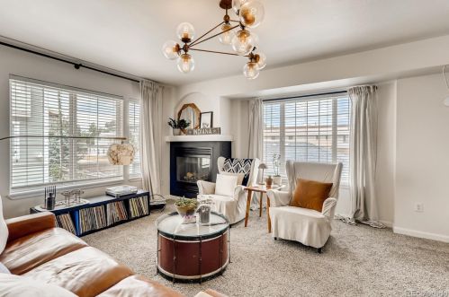 773 Locust St, Denver CO 80207-3942 exterior