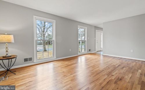 1609 Billman Ln, Silver Spring MD 20902-1421 exterior