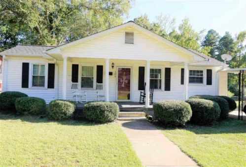 105 Hillcrest Ave, Belton, SC 29627-1217