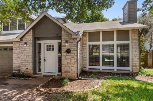 6601 Corpus Christi Dr, Austin TX  78729-7502 exterior