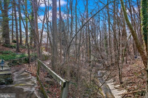 900 Balmoral Dr, Silver Spring MD  20903-1301 exterior