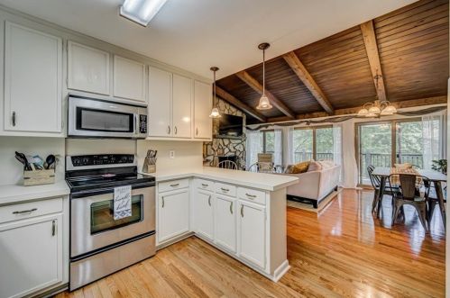1625 Crippled Oak Trl, Big Canoe GA  30143-3446 exterior