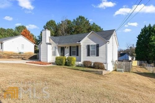 6194 Lauren Ln, Rex GA  30273-1255 exterior
