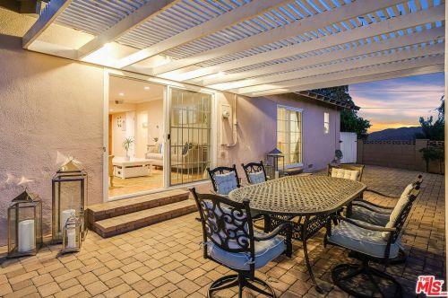 4915 Glencove Ave, Glendale CA 91214-1610 exterior