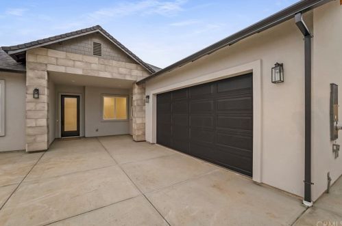 5644 Little Grand Canyon Dr, Paradise, CA 95969-4923